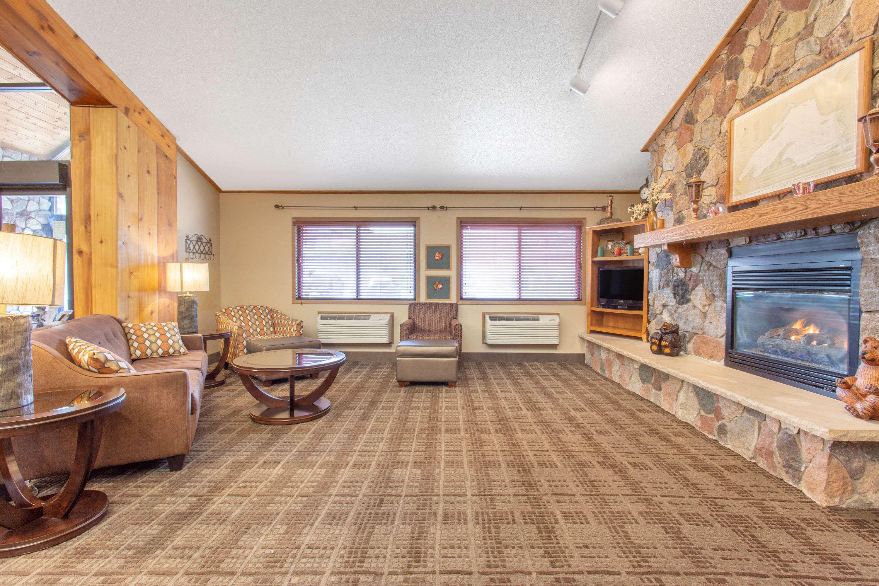 Americinn By Wyndham Calumet מראה חיצוני תמונה